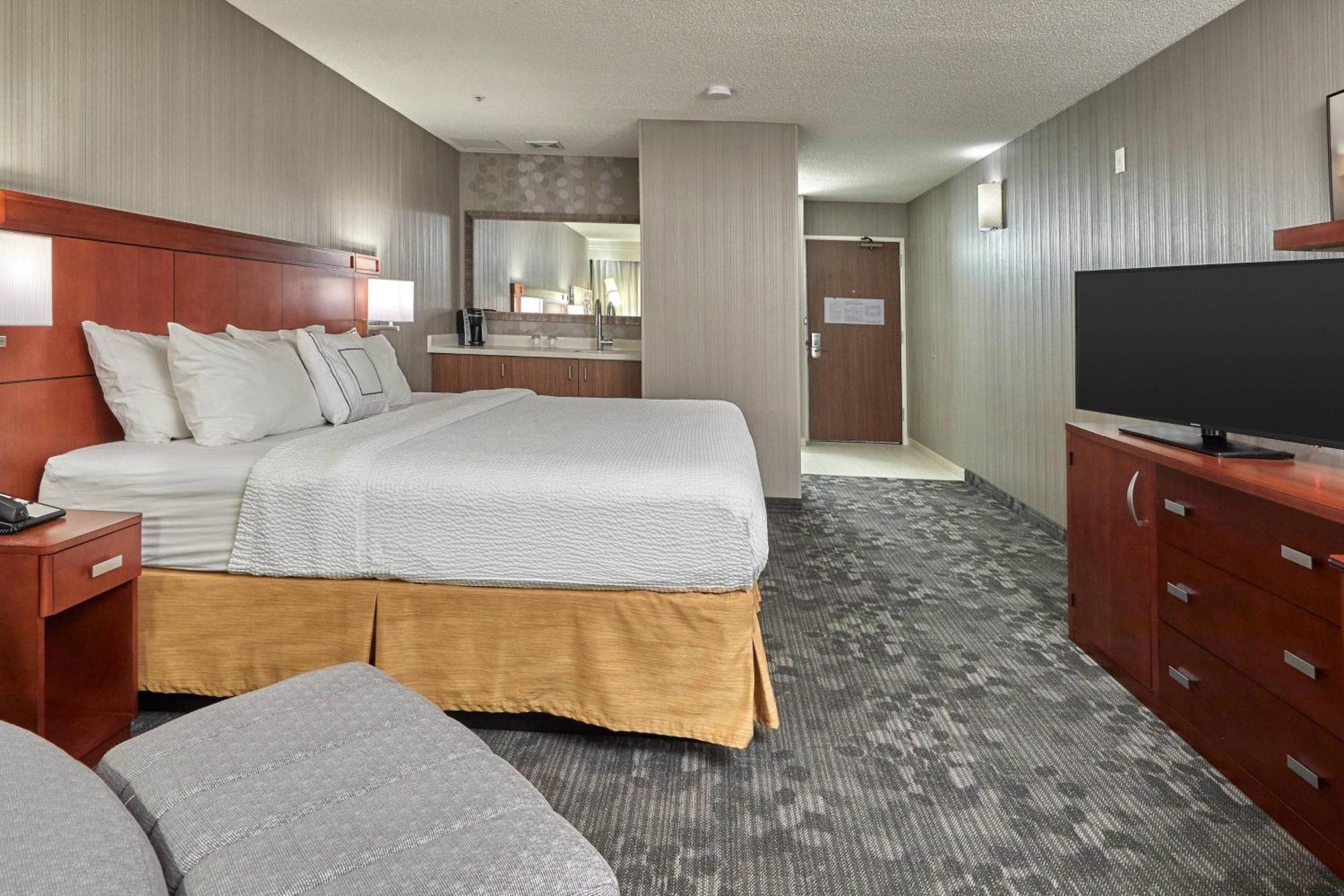 Courtyard By Marriott Eugene