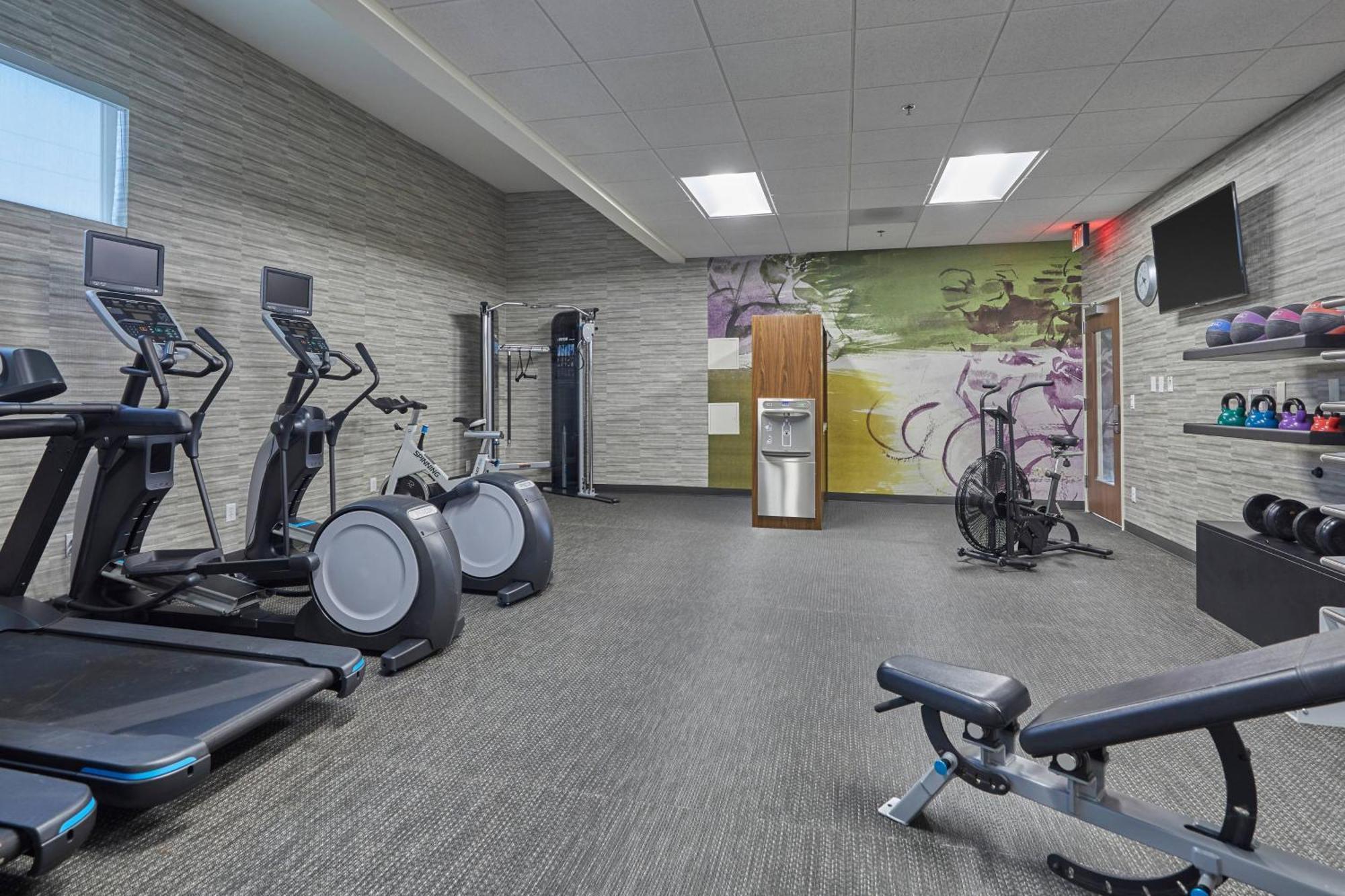 Courtyard By Marriott Eugene Hotel
