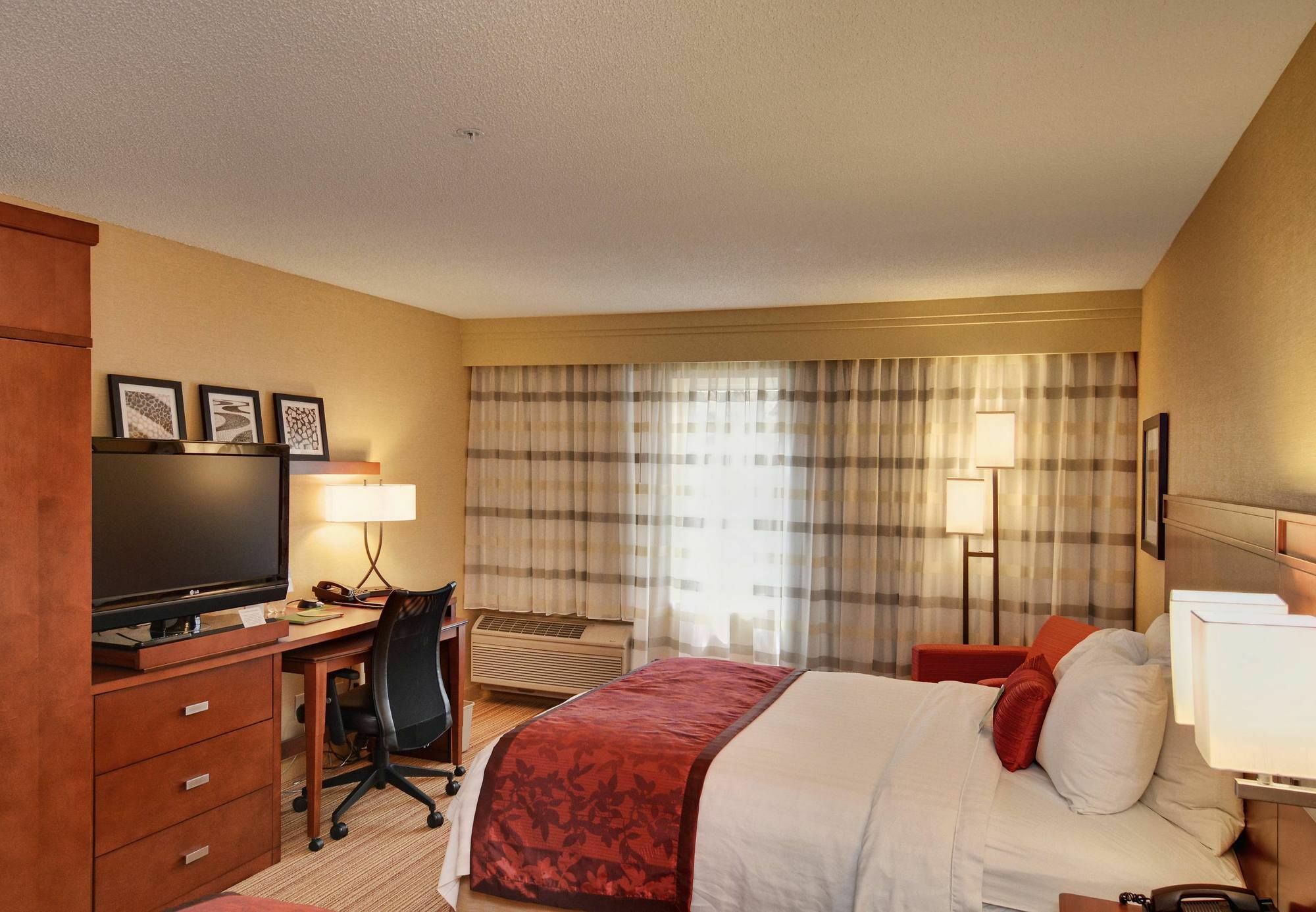 Courtyard By Marriott Eugene Hotel Springfield